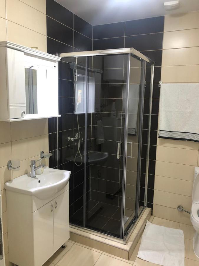 Appartamento Apartman Jezdic Banja Koviljača Esterno foto