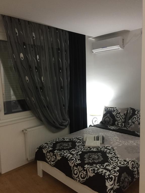 Appartamento Apartman Jezdic Banja Koviljača Esterno foto